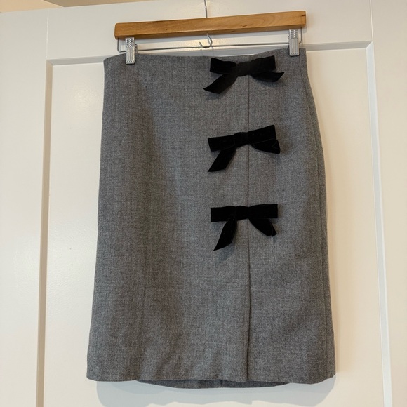J Crew Gray Wool Black Velvet Bow Pencil Skirt - Picture 3 of 5